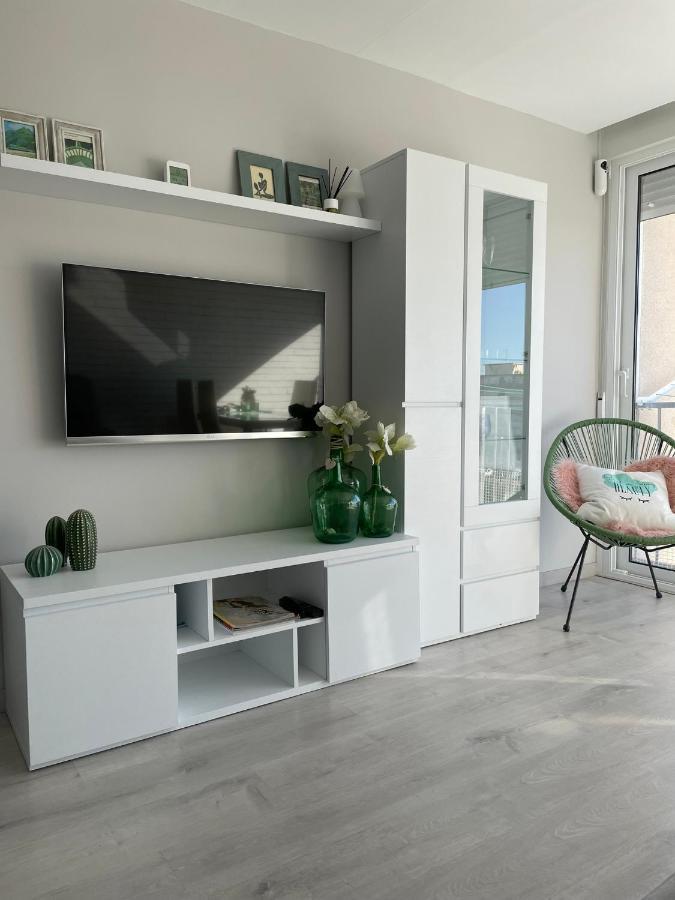 Apartamento Paradis Playa ラ・ピネーダ エクステリア 写真
